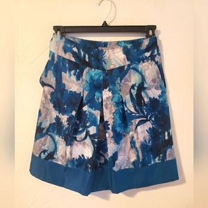 Ann Taylor a-line pleated front skirt with pockets, size 4